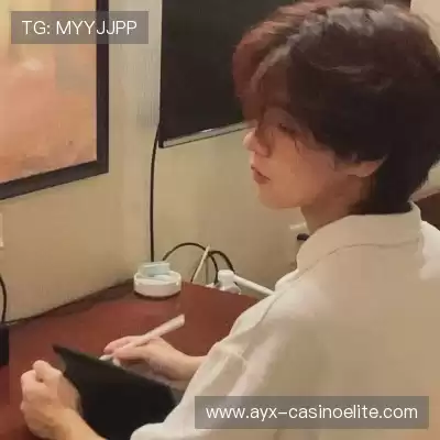 滑颢清